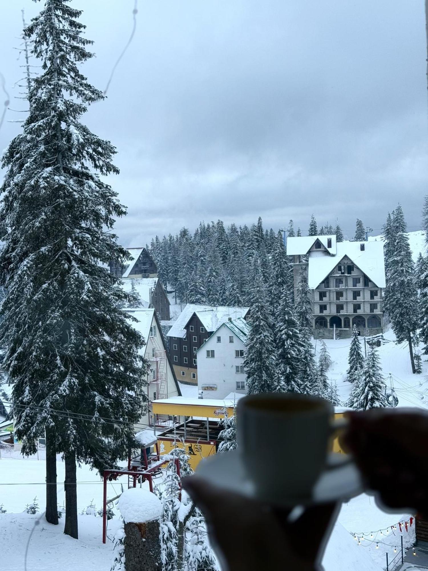 Маріна Драгобрат Hotell Exteriör bild